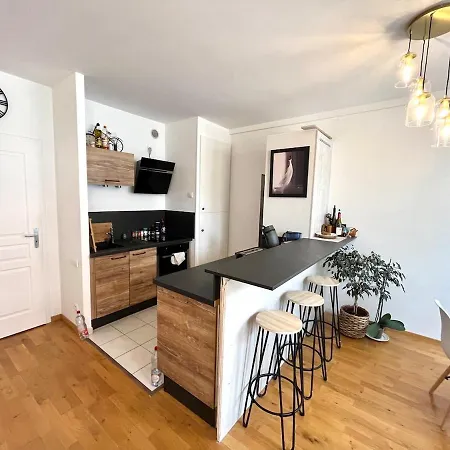 Appartement Au Coeur De *